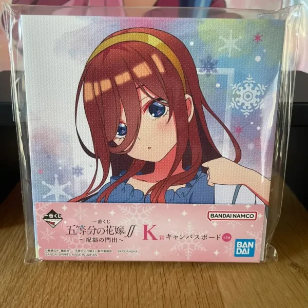 The Quintessential Quintuplets – Canvas Board Miku Nakano Ichiban Kuji Shukufuku no Kadode 11 cm