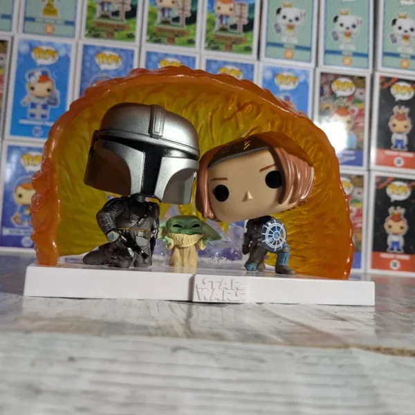 Funko pop Star Wars #719 - Grogu Force Barrier (Opened / Damaged Box/ Destroyed plastic)