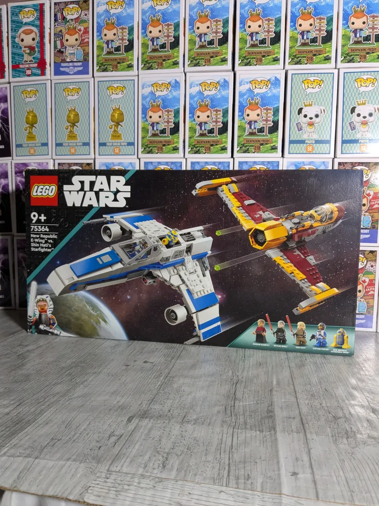LEGO Star Wars #75364 - New Republic E-Wing vs Shin Hati's Starfighter