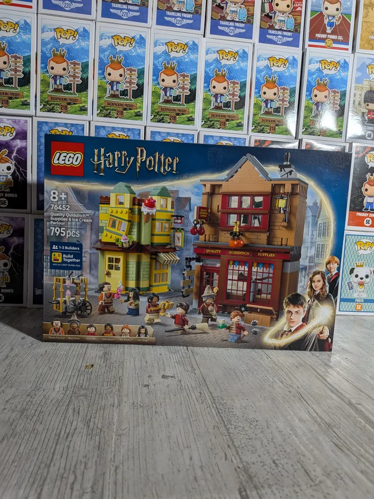 LEGO Harry Potter #76452 - Quality Quidditch Supplies & Ice Cream Parlour