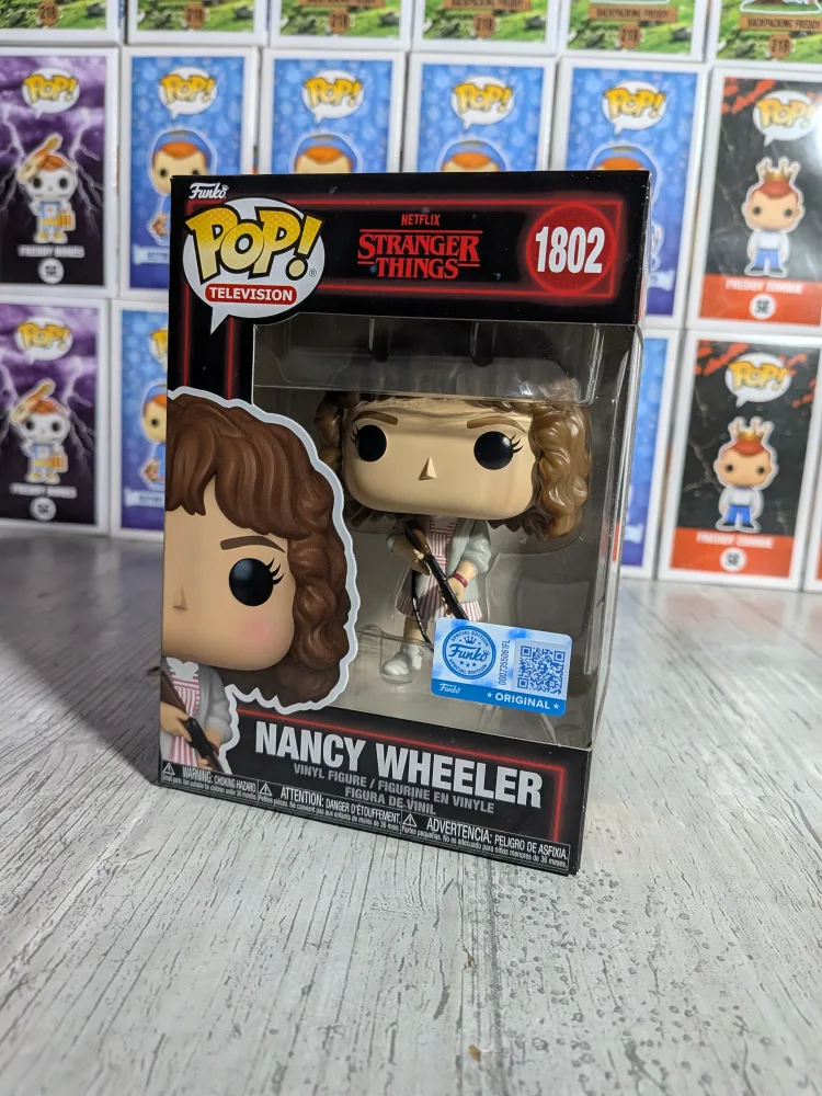 Funko pop Stranger Things #1802 - Nancy Wheeler (with shotgun)